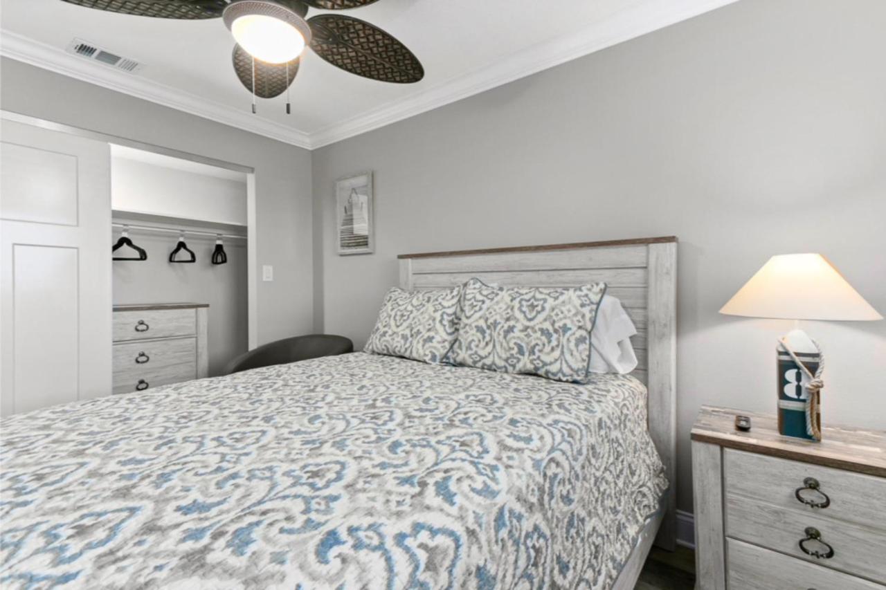 Gorgeous 3 Bedroom Condo In The Perfect Locationseaoats302 เซนต์พีทบีช ภายนอก รูปภาพ